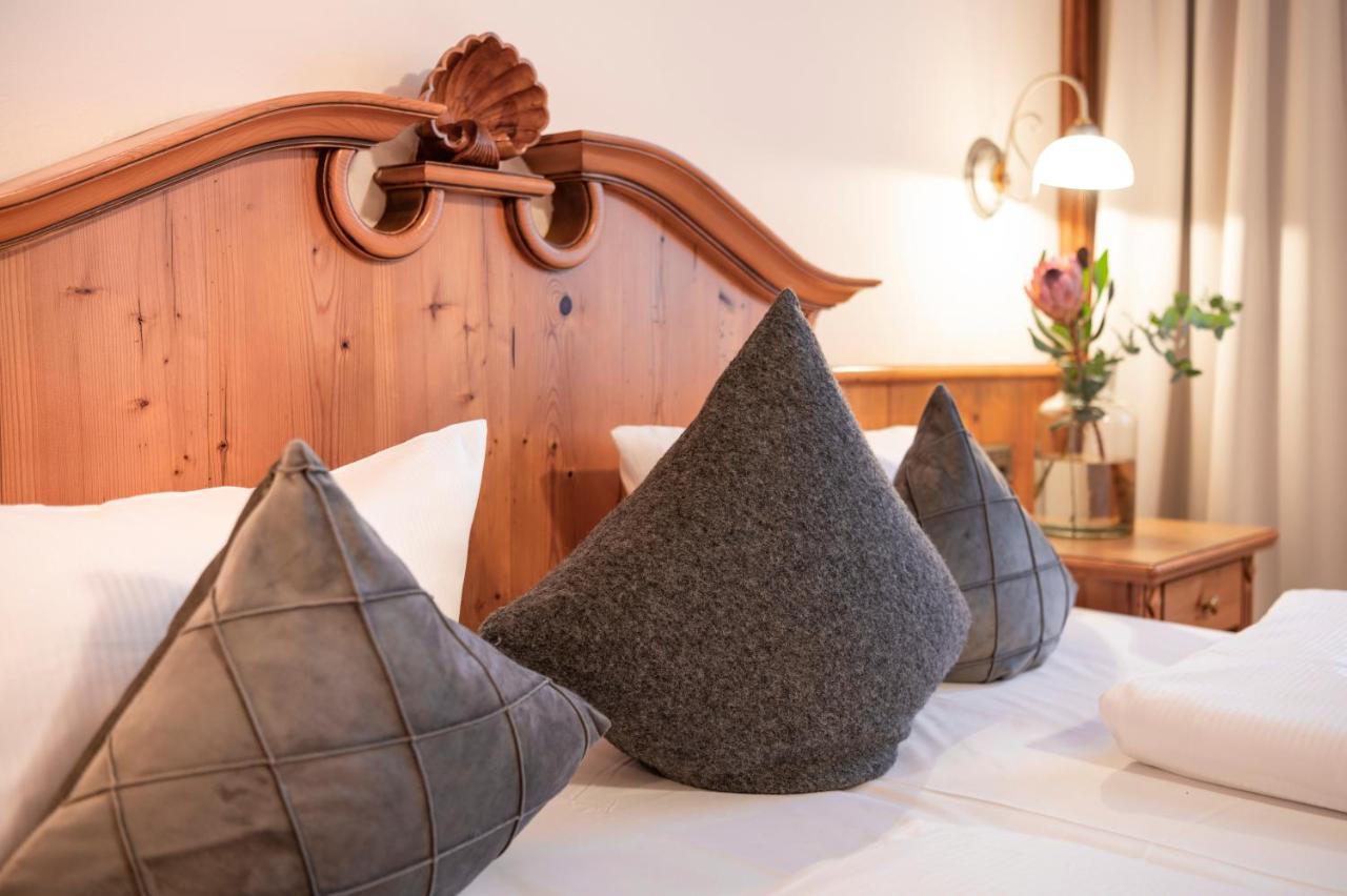 Landhotel 3Kronen Adelsdorf المظهر الخارجي الصورة
