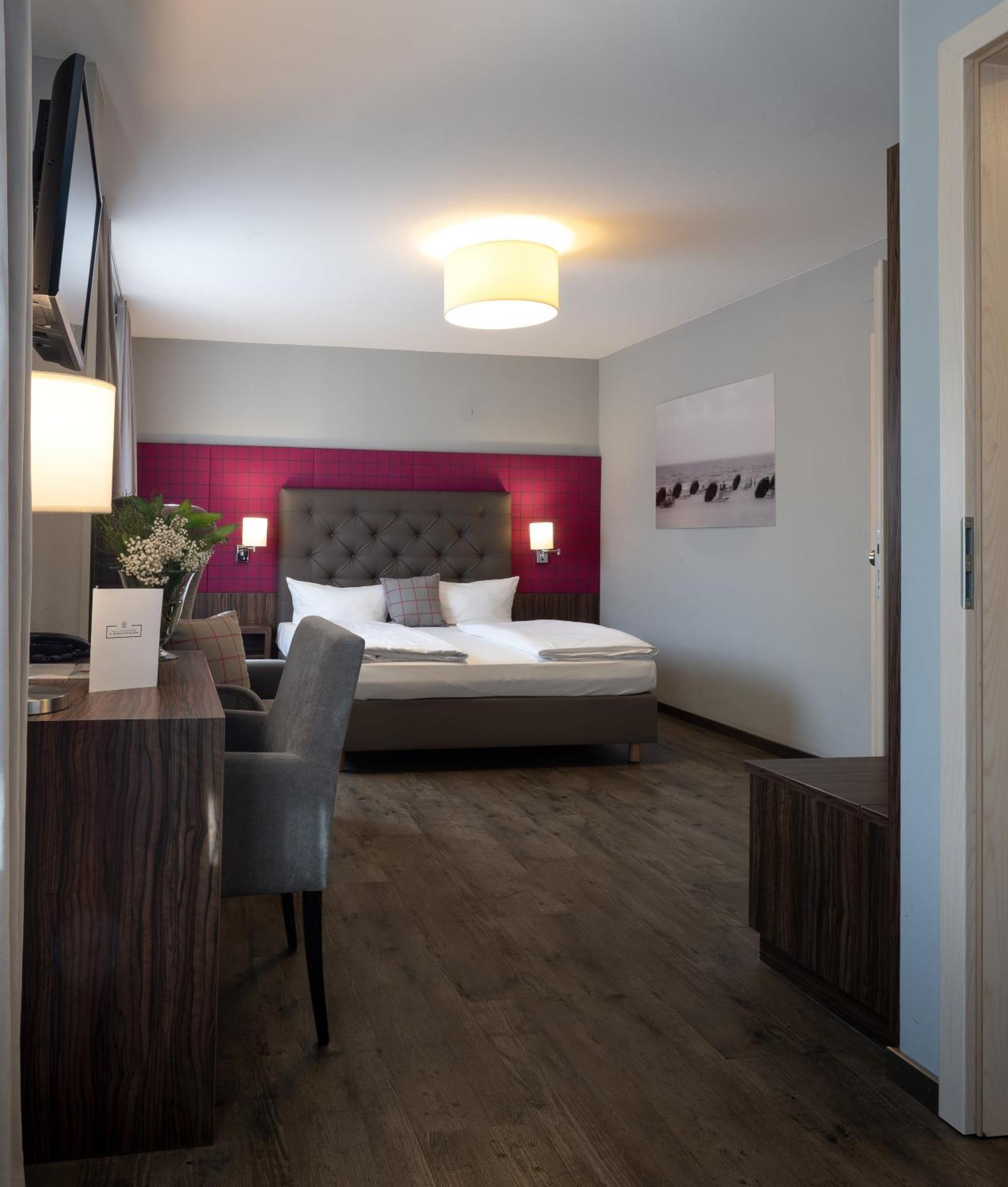 Landhotel 3Kronen Adelsdorf المظهر الخارجي الصورة