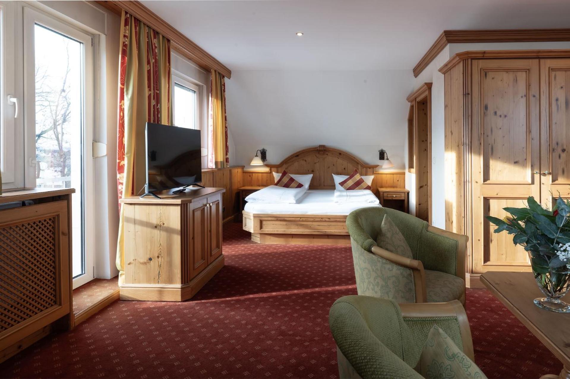Landhotel 3Kronen Adelsdorf المظهر الخارجي الصورة